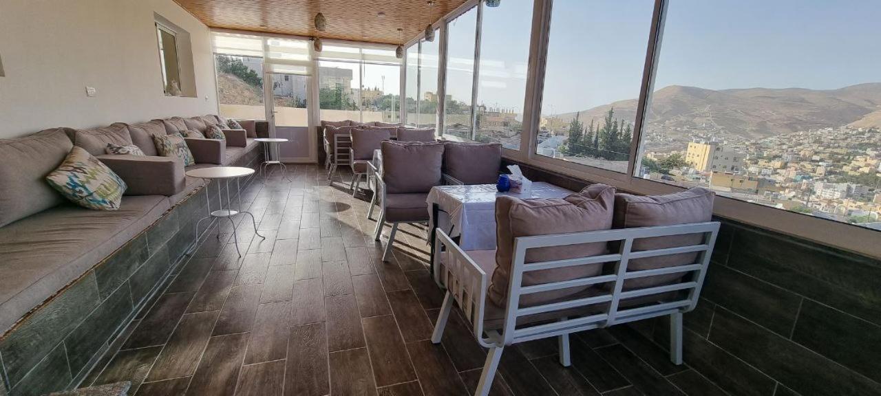 Beit Alshabaan Inn Wadi Musa Extérieur photo